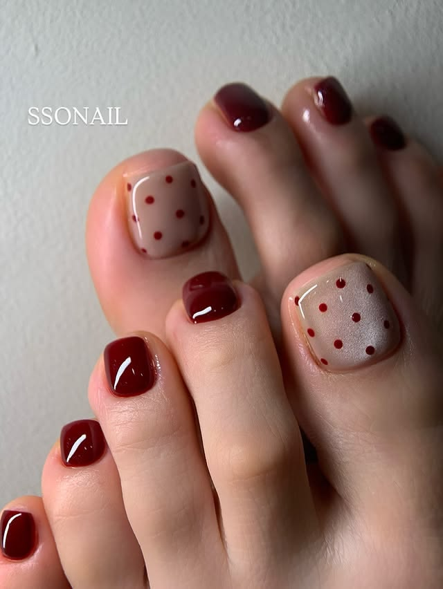 Red polka dot pedicure designs.