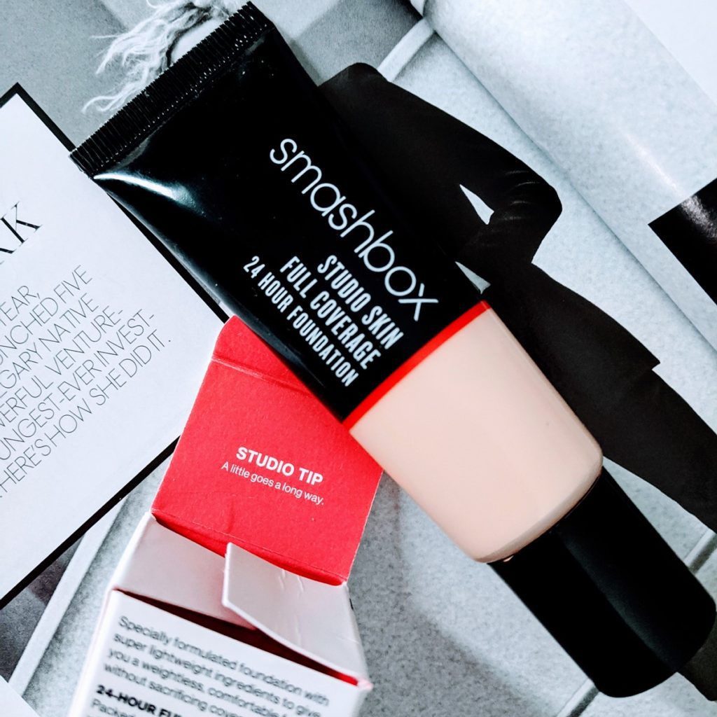 Why The Smashbox Studio Skin Full Coverage Foundation Is The Trickiest  Foundation I've Ever Used - Blush & Pearls