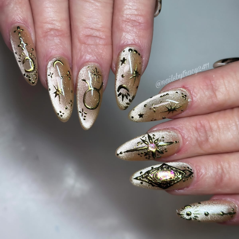 Horoscope inspired birthday nails.