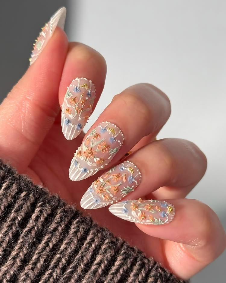 Vintage birthday cake nails ideas.