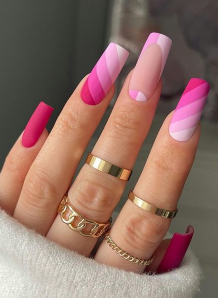 pink stripe valentines nails. valentines day nail designs. coffin nails pink. matte coffin nails.