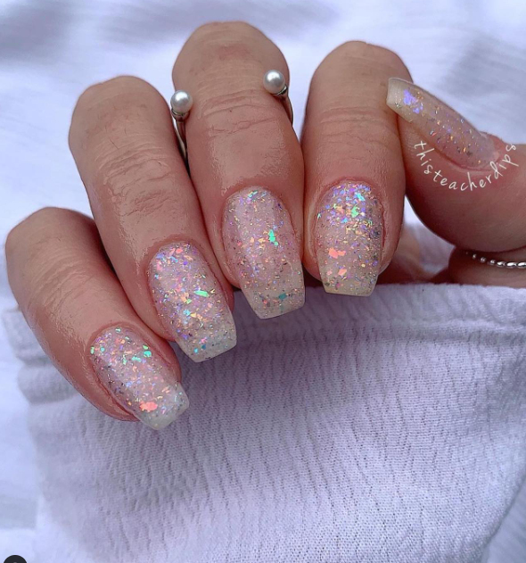 nude nails ideas. nude nails glitter. nude dipped nails. nude gel nails acrylic. nude party nails.