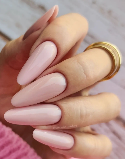 soft pink nude nails. classic simple nude nails wedding. nude nail design ideas. nude nail trends