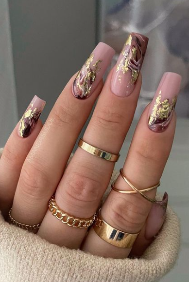 brown and pink marble fall nails. fall square acrylic nbrown and pink marble fall nails. fall square acrylic nail ideas for autumn.ail ideas for autumn.