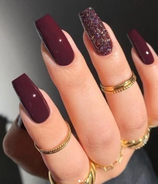fall burgundy glitter acrylic nails. fall nails designs ideas.