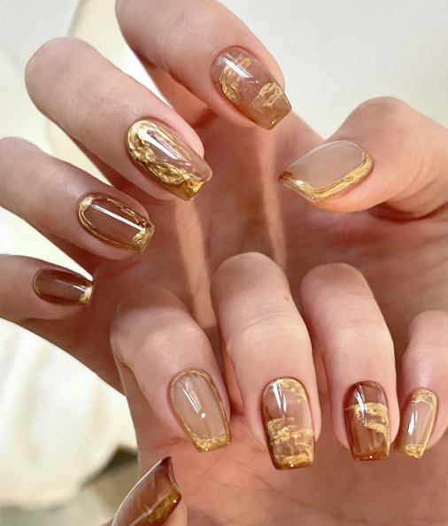 fall gold neutral nail design. fall acrylic nails. fall nail ideas autumn.