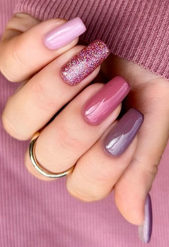 fall mauve purple glitter nails. fall nail ideas designs.