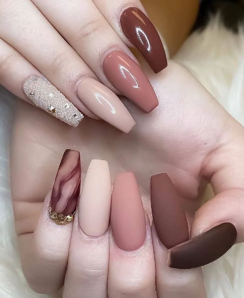 fall nails browns and mauves. fall glitter nail ideas designs.