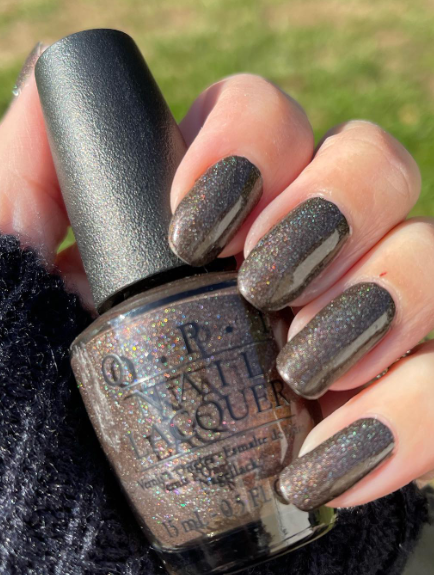 my private jet OPI nail color. fall nails glitter color ideas. simple october nails fall. winter gray nail colors. winter nails. january nails. 