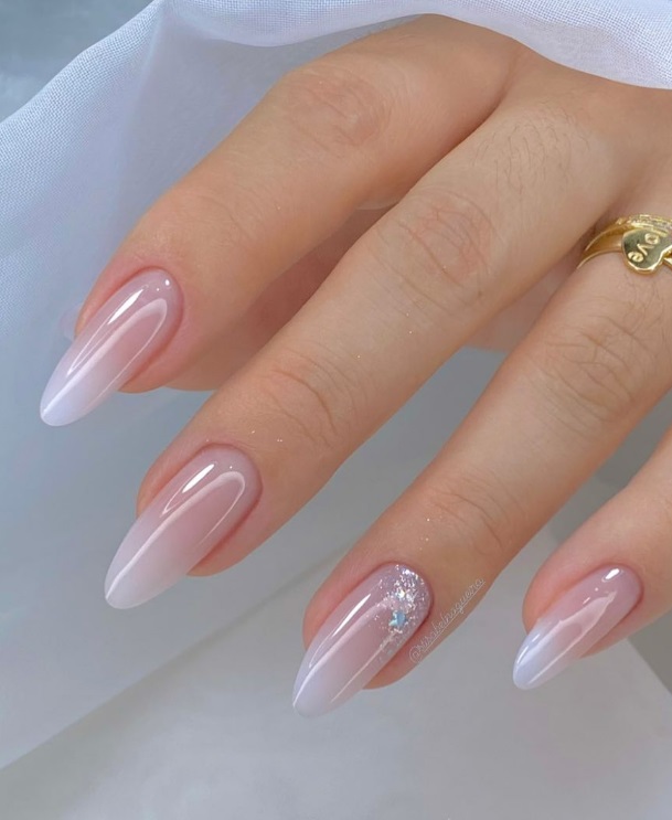 ombre nude bridal nails. nude wedding nails almond. elegant chic wedding nails. summer nude nails.