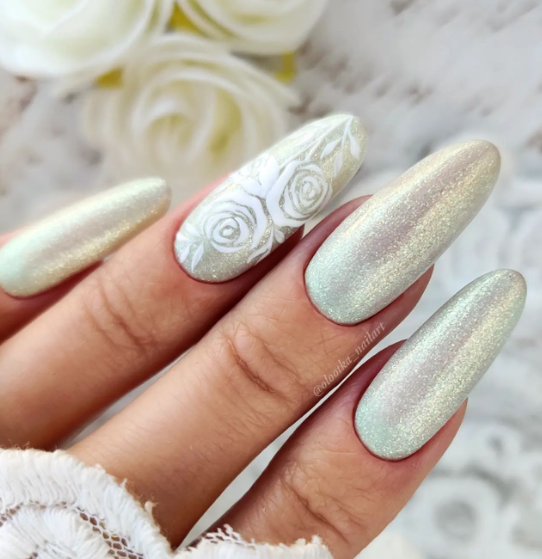 silver glitter wedding nails. bridal nail designs with roses. wedding nail art flowers. shimmer nails trendy.