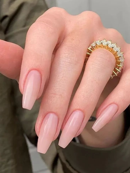 soft pink nude minimal trendy nails. pink wedding nails. bridal nails acrylic coffin.