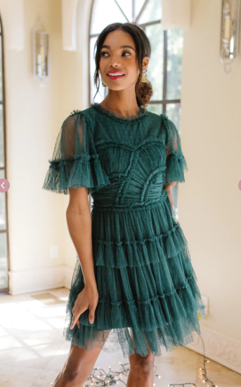 green tulle holiday dress. xmas party outfit ideas dresses. christmas party outfits. holiday outfit ideas.