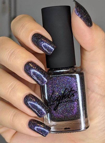 lights lacquer protozoa nail polish. blue purple glitter nails. winter nails. january nails. february nails. glitter nails.