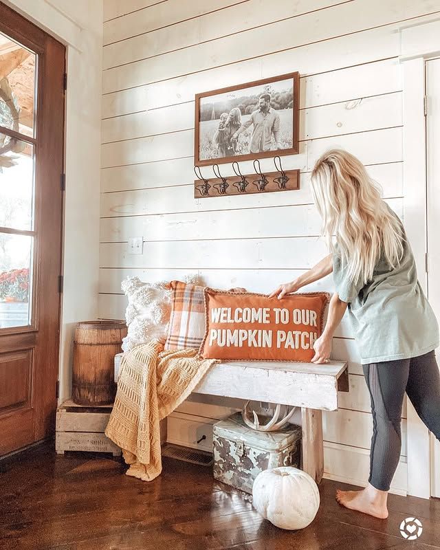 Fall farmhouse entryway decorating ideas. Fall Foyer decor.