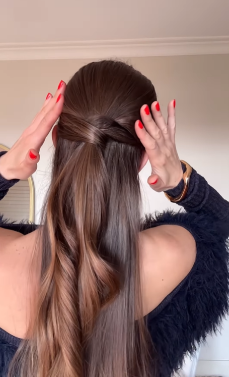 Twisted half up easy summer hairstyle