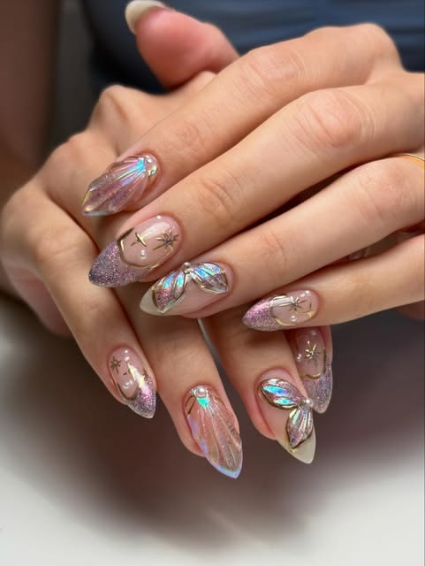 Gold summer nail art ideas.
