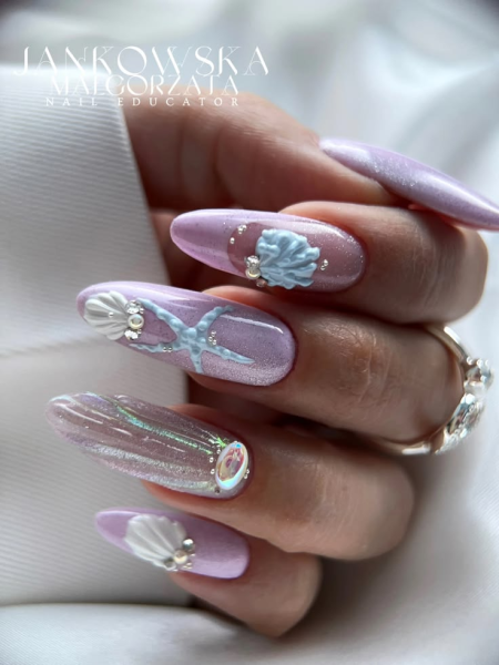 Shimmering mermaid summer beach nails.