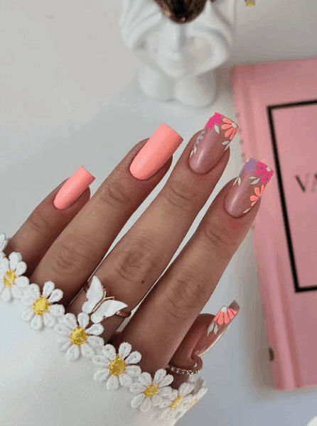 The Spring/Summer Nail Bible: 90+ Looks To Be Obsessed With