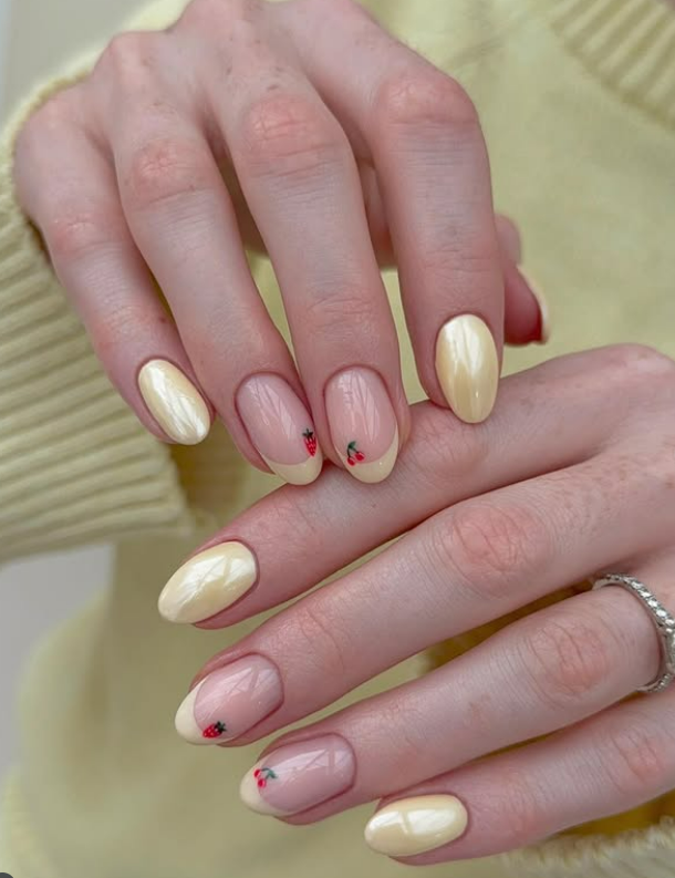 Butter yellow spring summer nails ideas Butter yellow spring summer nails ideas