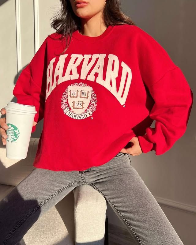 Ivy League school sweatshirt casual fall outfit ideas