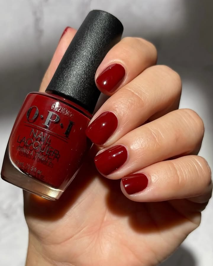 OPI fall nail colors in red "Como Se Llama?"